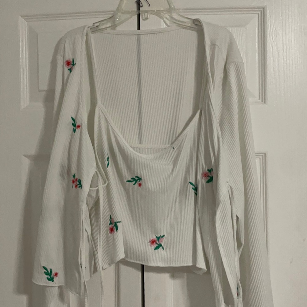 Crop top and cardigan